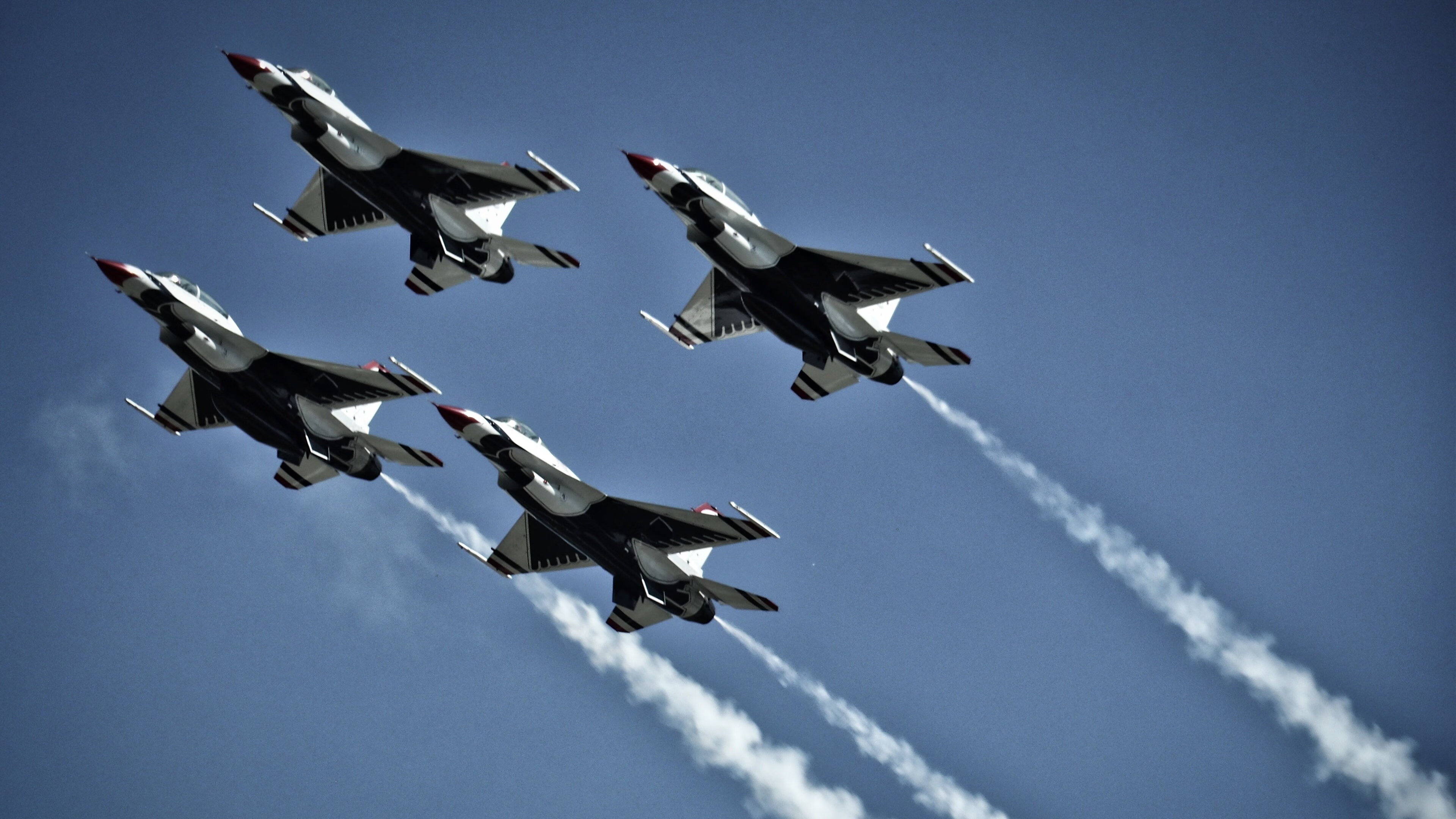 青少足球“优质项目”“高端赛事”齐发,行业创新链不断延伸,青少年足球联赛