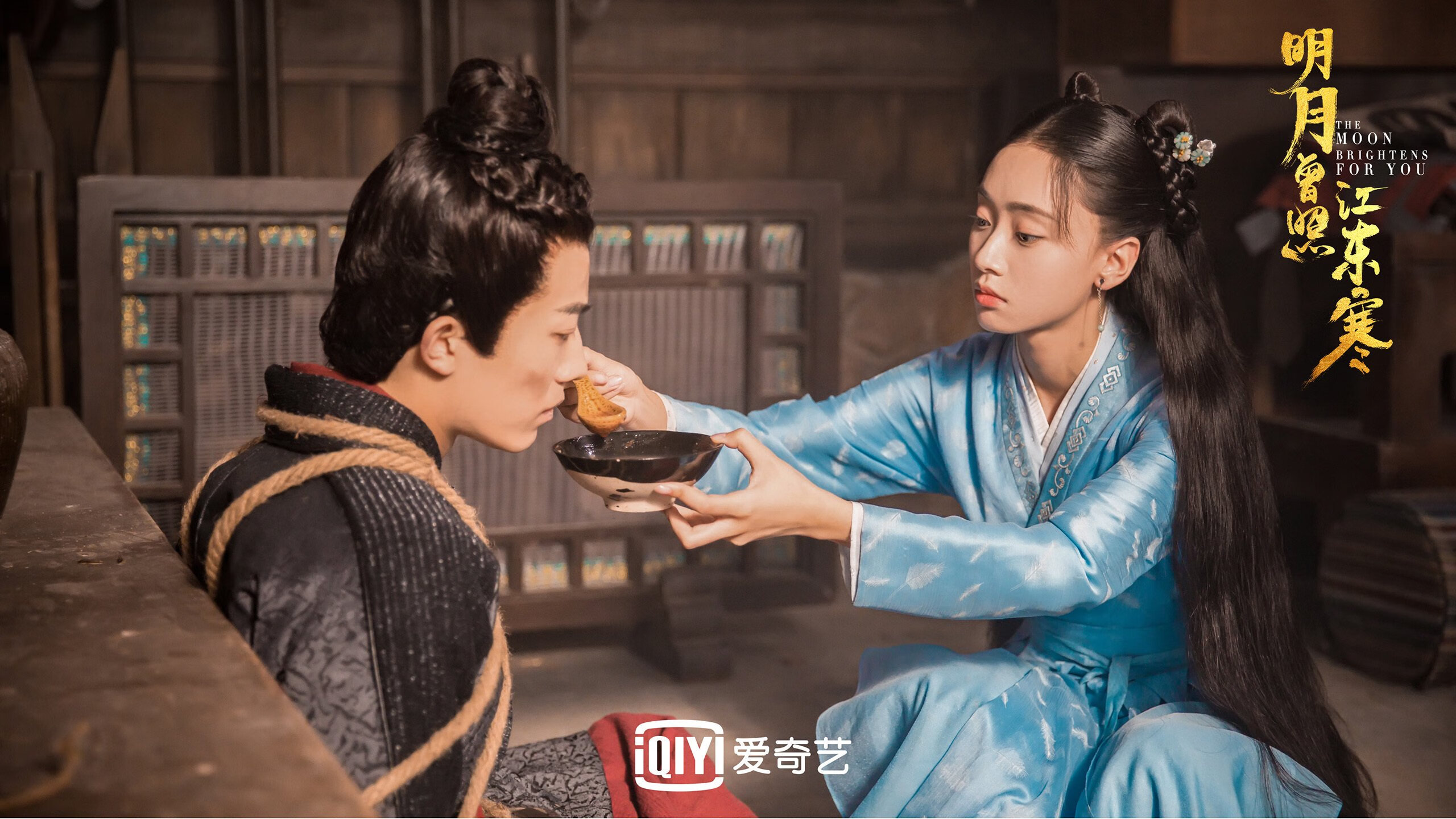 跳水细节出色奥地利斩获高分,奥地利跳远运动员